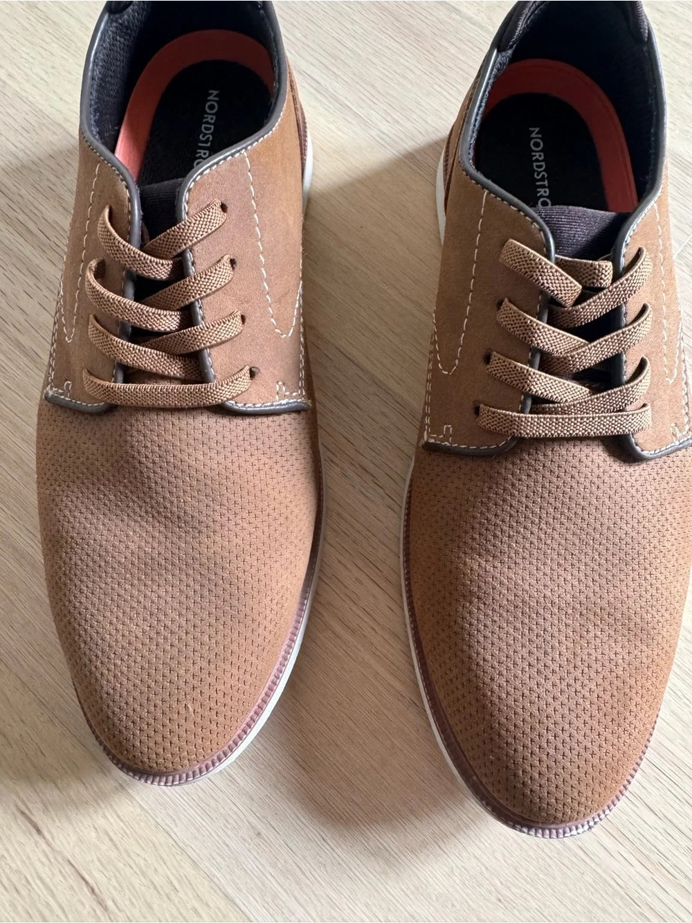 Boys Nordstrom Brown Suede (no tie) sneakers. Size 5